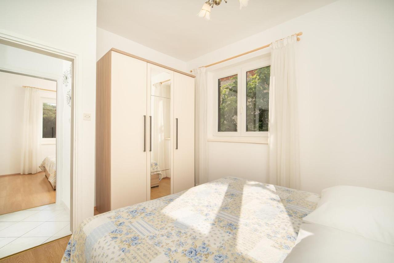 Apartmani Zlata Рабац Екстериор снимка